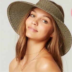 NWT L*Space Floria Hat